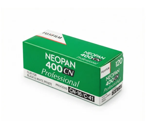 Fujifilm Neopan 400CN 120黑白底片，絕版染料雲朵技術，C-41沖洗，極致滑順黑白負片